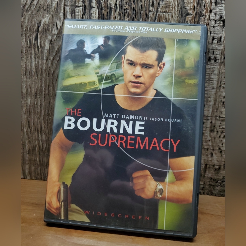 The Bourne Supremacy (Widescreen Edition) DVD Matt Damon Is Jason Bourne